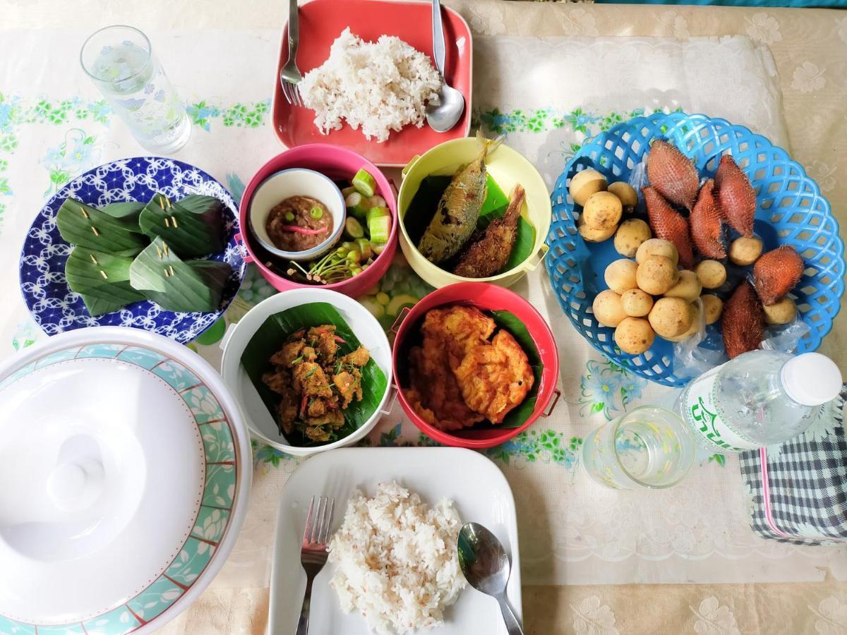 Nakhon Si Ban Na Homestay Nakhon Si Thammarat Dış mekan fotoğraf